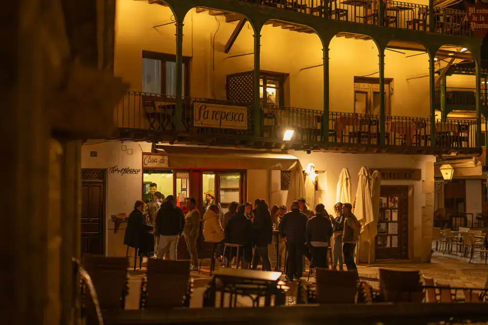 La barra de madera de Vino Vivo