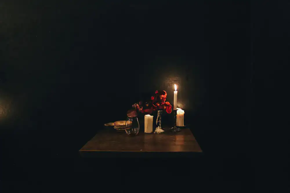 Mesas con luz íntima